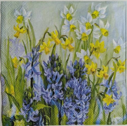 TWO Individual Paper Lunch Decoupage Napkins - Daffodil Meadow 1067