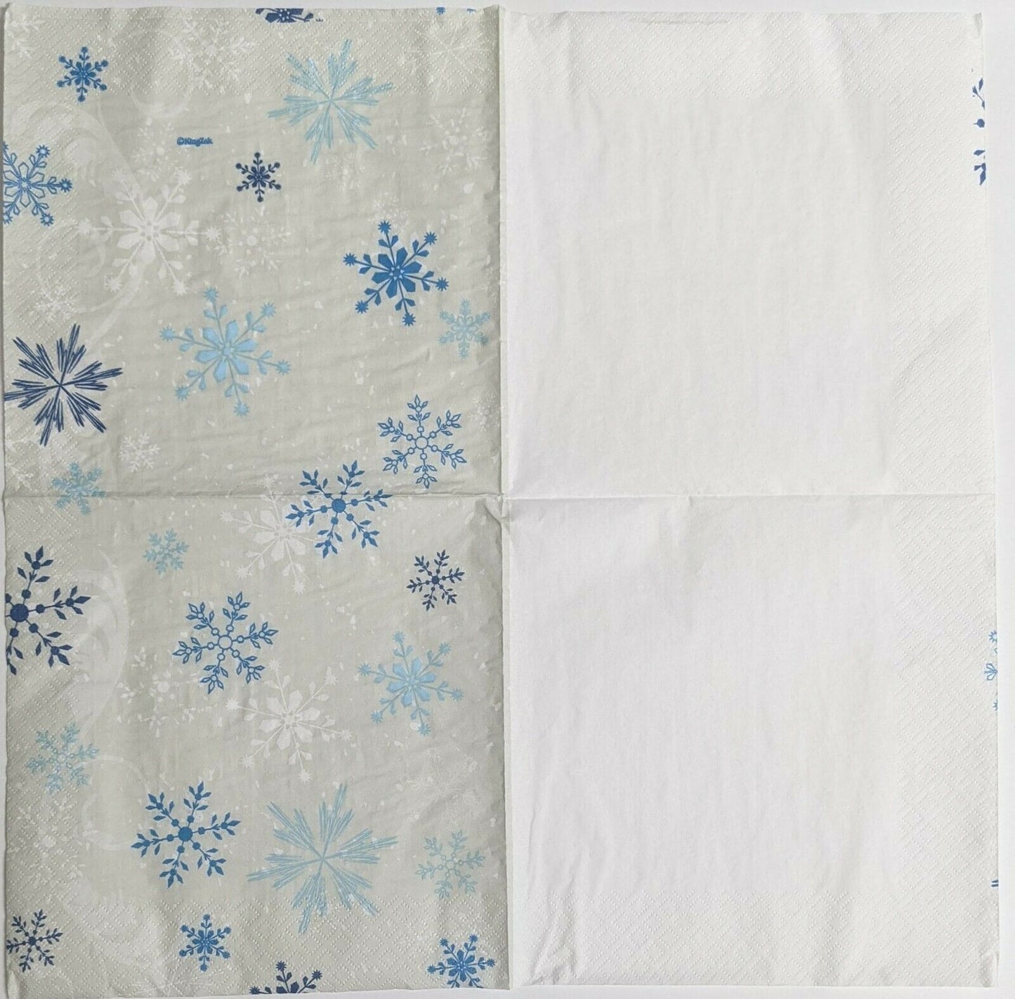 2 Individual Paper Lunch Decoupage Napkins - Blue & White Winter Snowflakes 1073